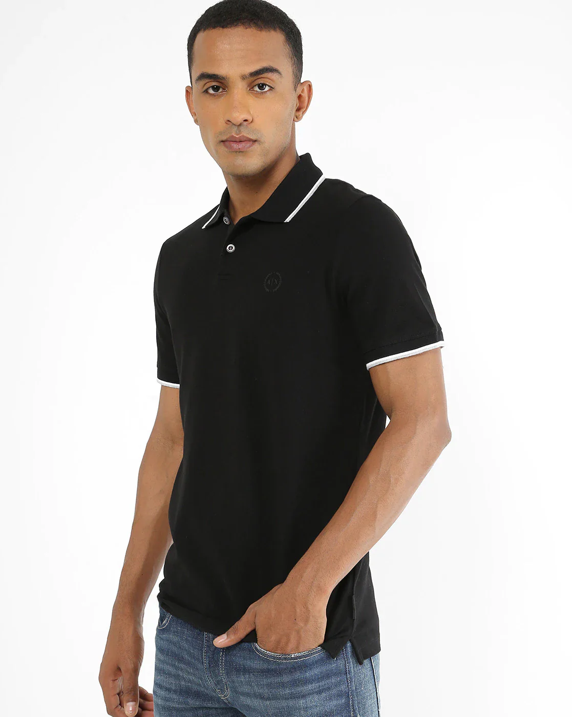 ARMANI EXCHANGE T-SHIRT