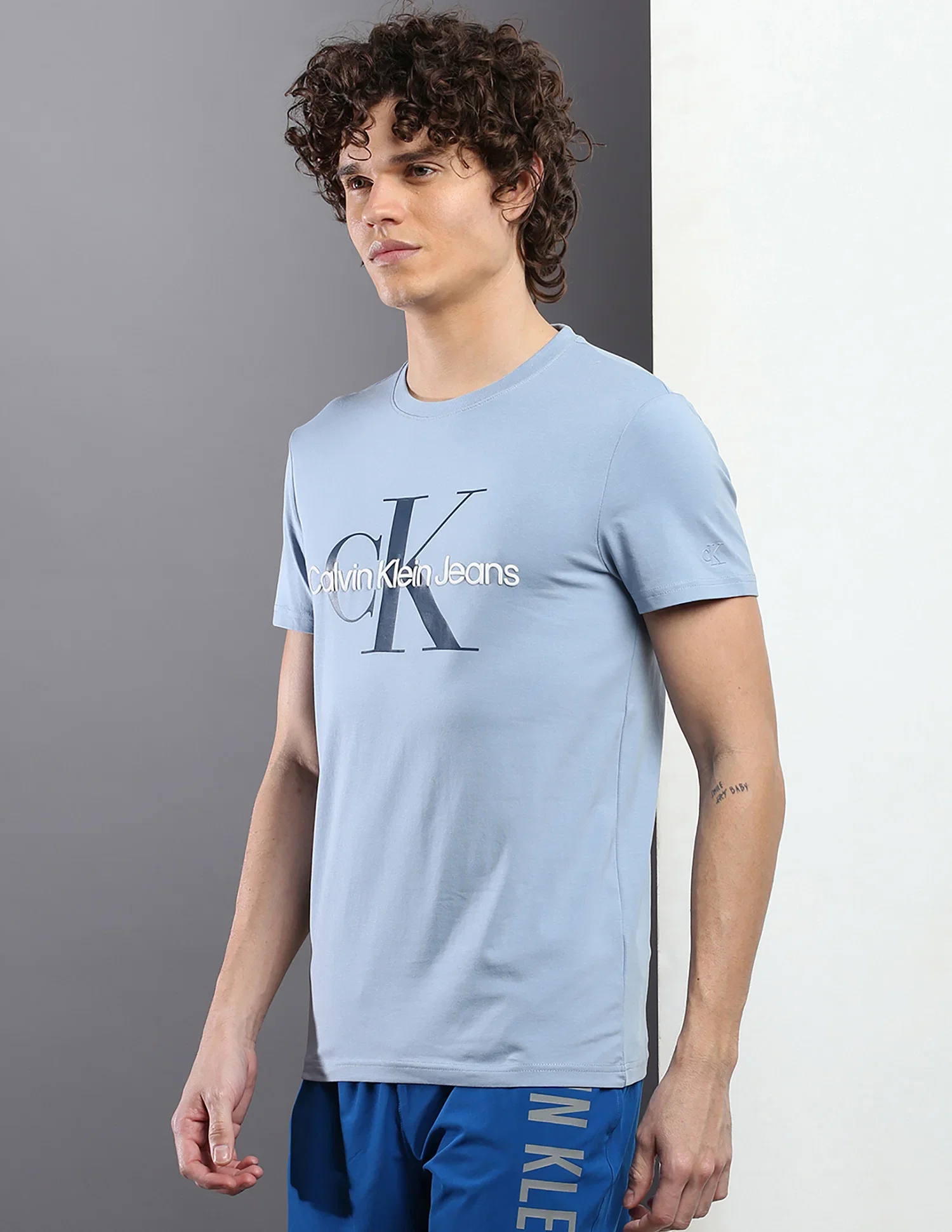 CALVIN KLEIN JEANS - Image 3